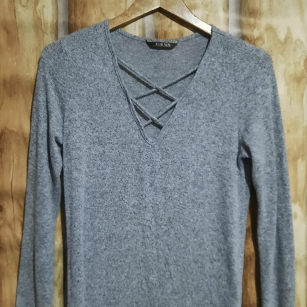 Grey size small Peyton Jensen shirt